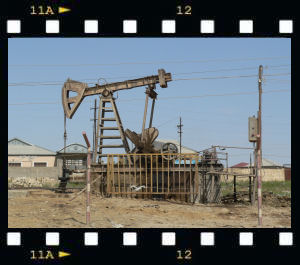 Azerbaijan 2009 - Oil pump at the Caspian Sea